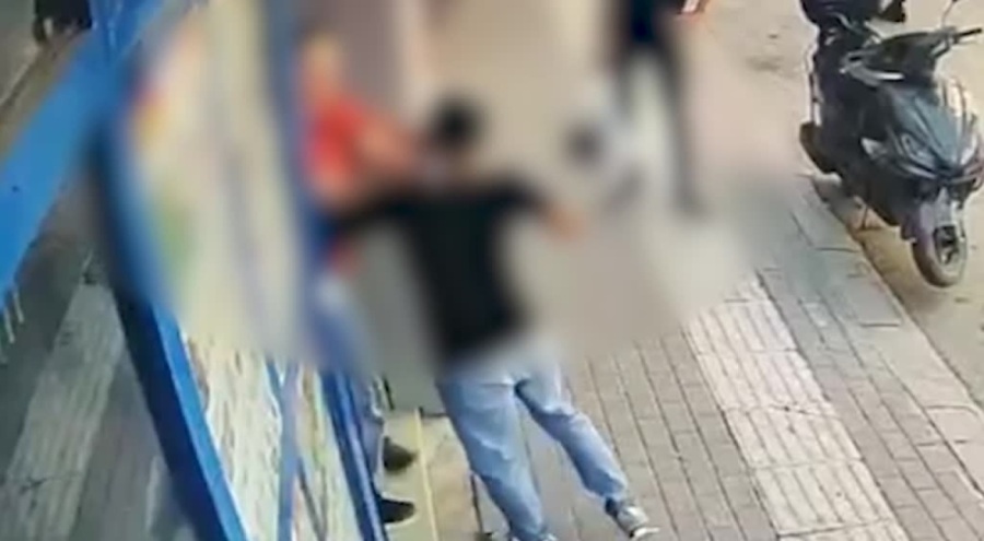 Bursa'da tartıştığı kadın kasiyerin burnunu kırdı
