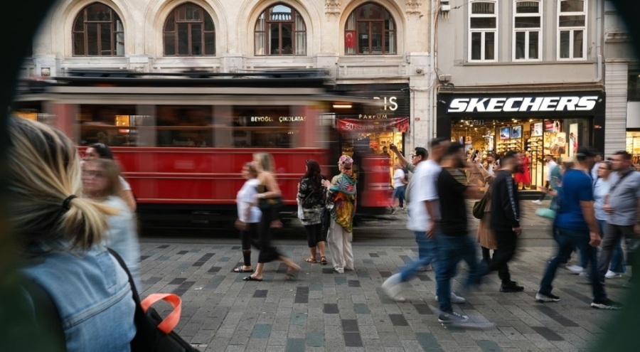 İstanbul Beyoğlu'nda toplantı ve gösteri yürüyüşleri 1 gün süreyle yasaklandı