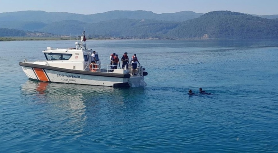 Kahreden ölüm! Akülü sandalyesi ile kendini denize bıraktı