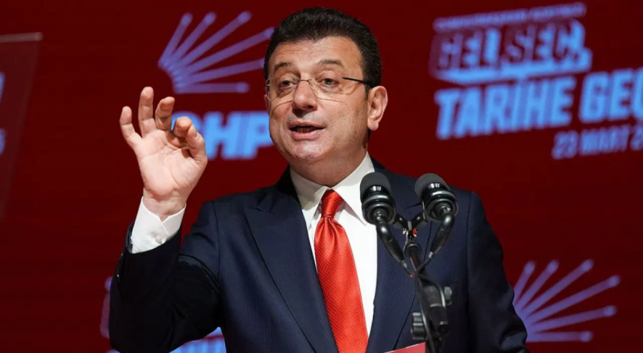 Ekrem İmamoğlu'ndan dikkat çeken mesaj! 'Türkiye hızla uçuruma sürükleniyor'