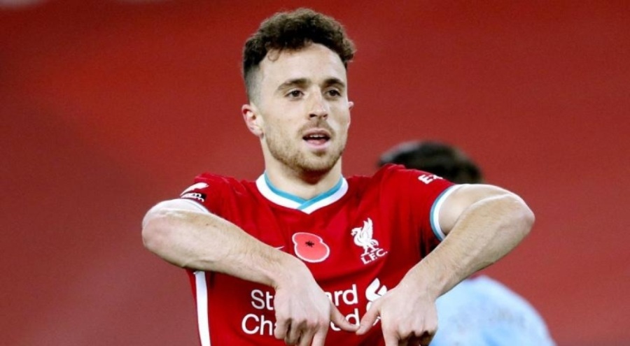Dünyaca ünlü Liverpoollu futbolcu trafik kazasında öldü!