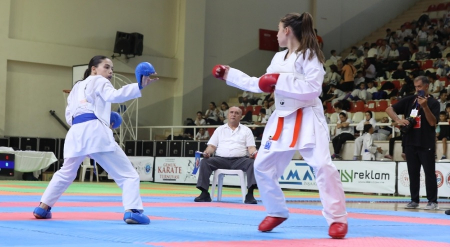 6. Uluslararası Karate Turnuvası Gemlik'te başlıyor