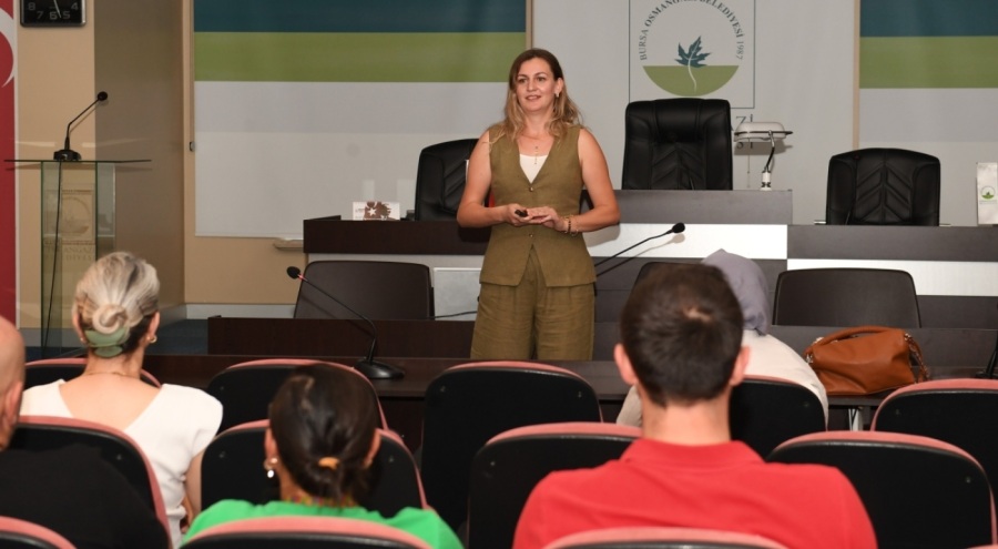 Osmangazi'de belediye personeline hayat kurtarmaya yönelik seminer