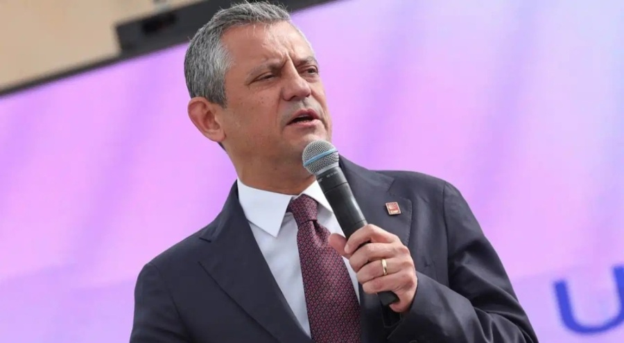 Özgür Özel'den operasyona tepki: 'Onurlu mücadelemizin lekelenmesine izin vermeyiz'