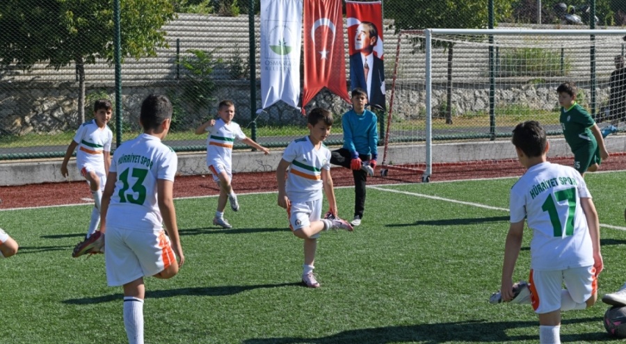 Osmangazi'den çocuklara özel futbol turnuvası