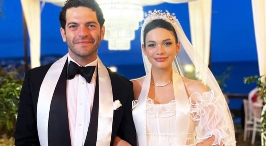 Beste Kökdemir düğün gününde bebek müjdesi verdi