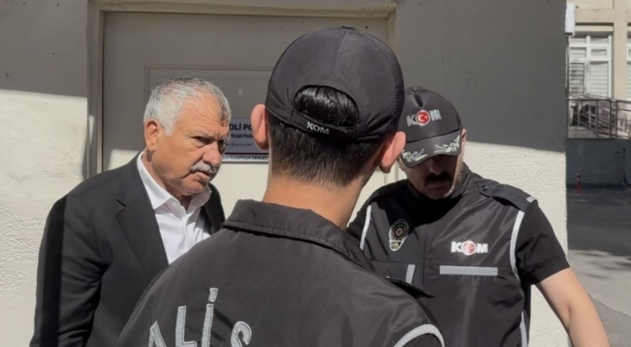 Gözaltına alınan Zeydan Karalar'dan yeni mesaj! 'Boyun eğmedim, eğmem'