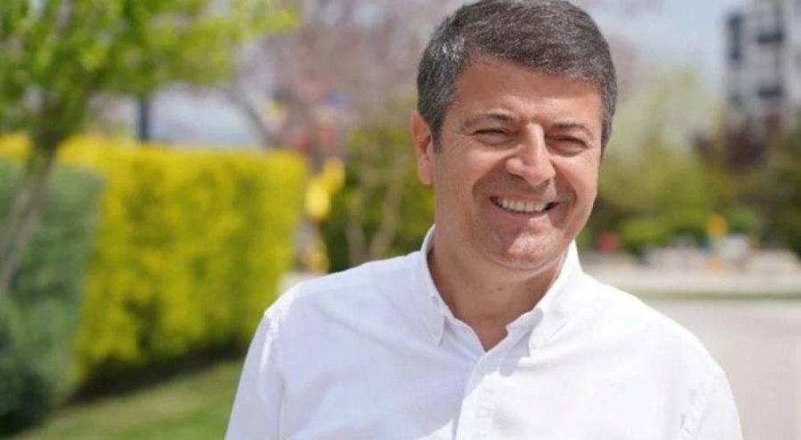 Gözaltındaki  Adıyaman Belediye Başkanı Abdurrahman Tutdere'den ilk mesaj!