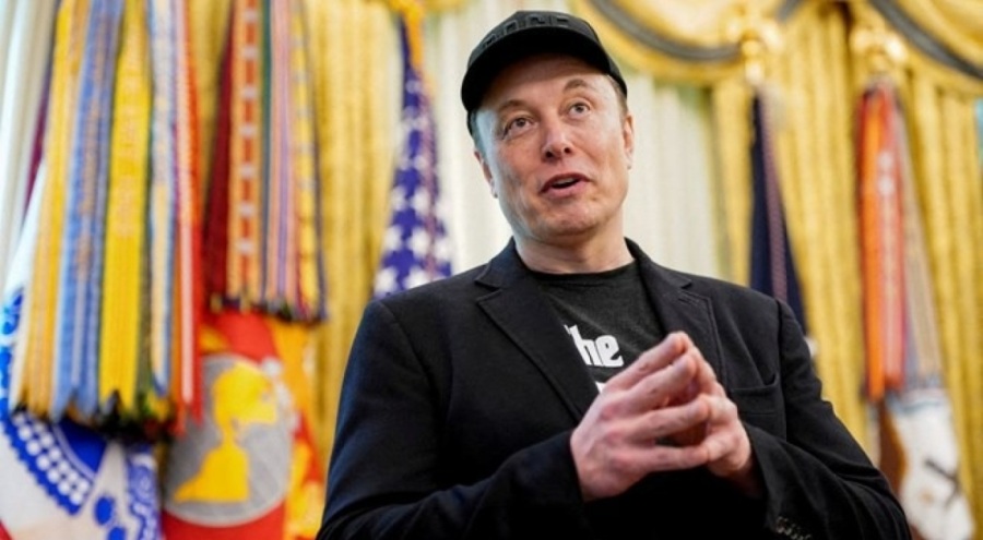 Elon Musk Amerika Partisi'ni kurdu