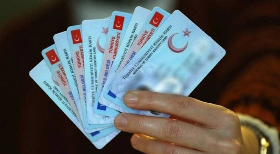 Kimliksiz öğrencinin YKS'ye alındığı iddiası hakkında suç duyurusu