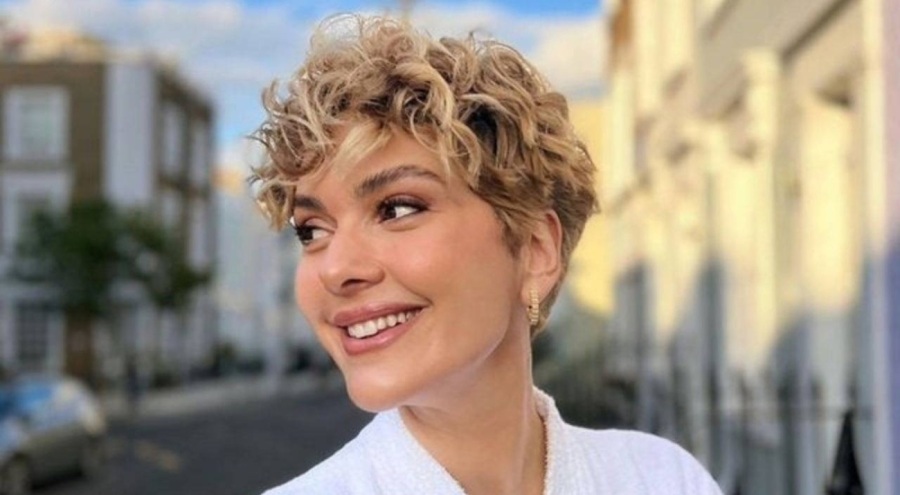 Bergüzar Korel'den yapay zeka görseline sert tepki!