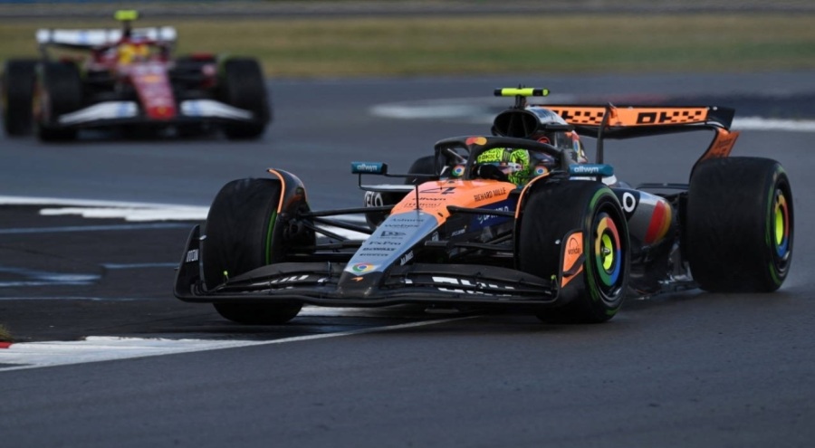 F1'de tarihi yarış! Lando Norris kendi evinde zafere ulaştı