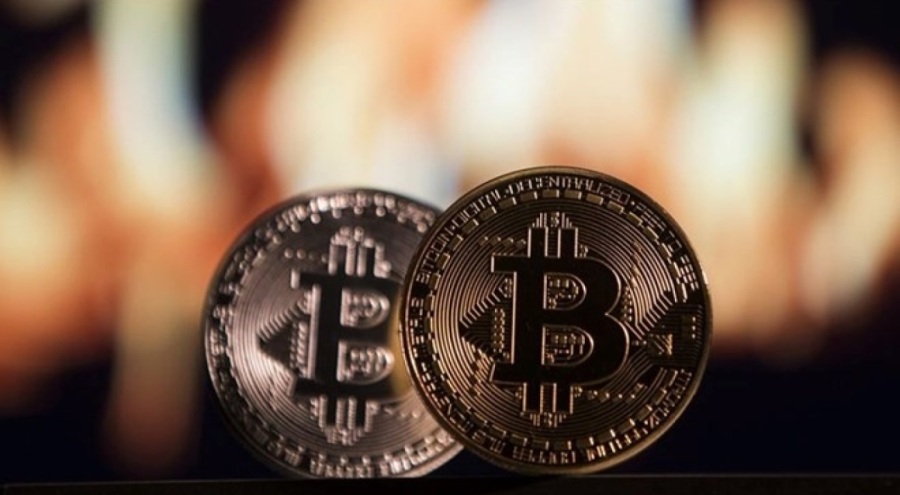 Bitcoin'e para akıyor