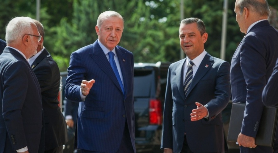 Cumhurbaşkanı Erdoğan'dan Özgür Özel'e tazminat davası!