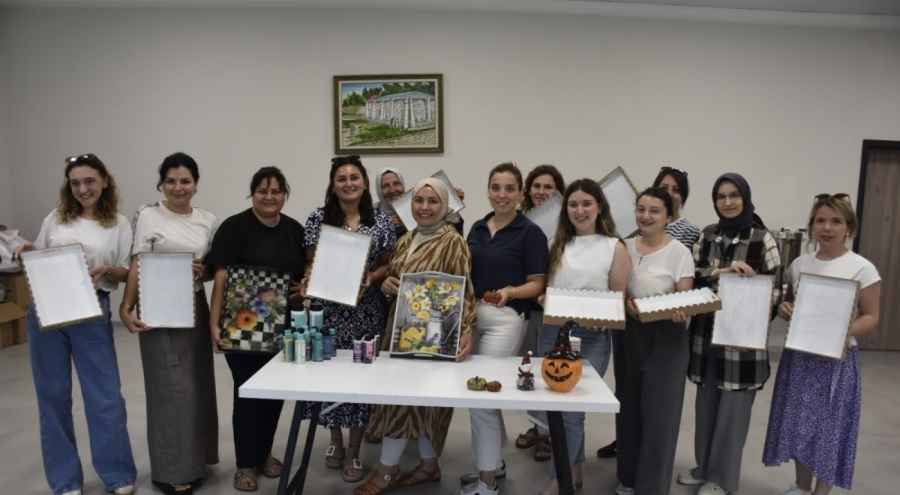 Karacabey'de sanata destek