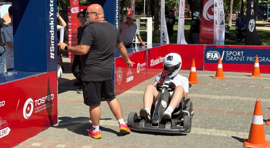 Otomobil sporlarına yetenekli gençler aranıyor