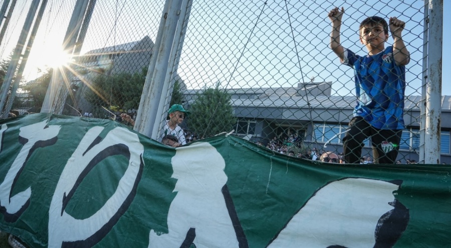 Bursaspor sezonu taraftarıyla birlikte açtı!