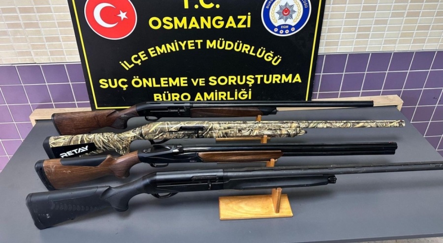 Bursa'da havaya ateş açan 4 zanlıdan 2'si tutuklandı