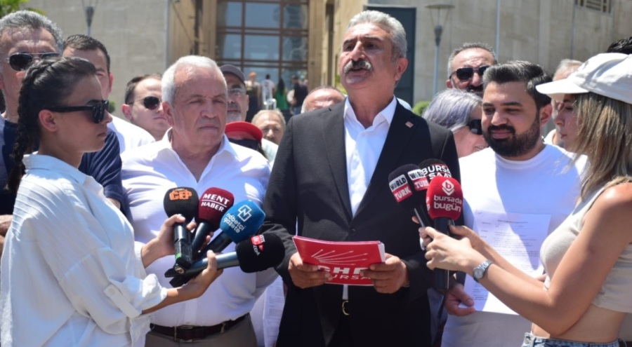 CHP Bursa'dan Ahmet Hamdi Çamlı'ya suç duyurusu