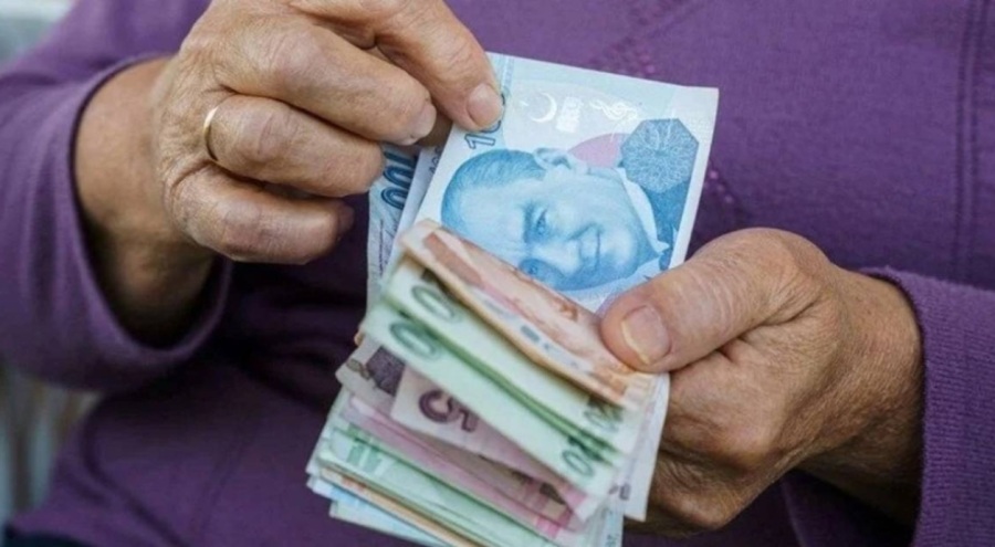 En düşük emekli maaşına zam onaylandı