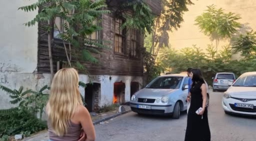 Metruk binada yangın