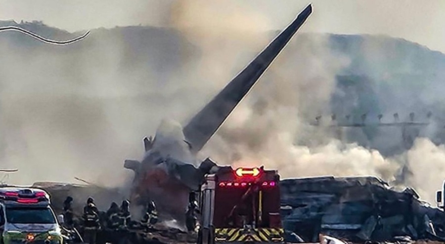Hindistan'daki uçak pilot yüzünden düşmüş olabilir