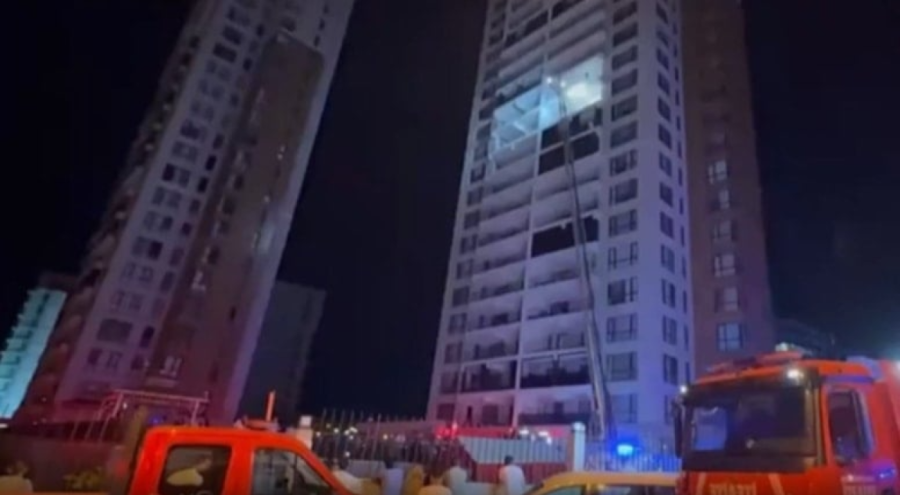 26 katlı binada korkutan yangın! Çok sayıda ölü ve yaralı var