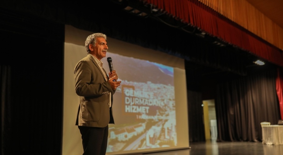 Gemlik Belediye Başkanı Deviren muhtarlarla buluştu