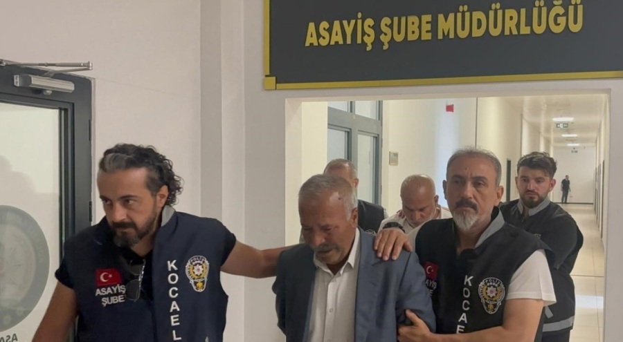 Tartıştığı 2 yeğenini silahla öldüren bir yeğenini de yaralayan zanlı tutuklandı