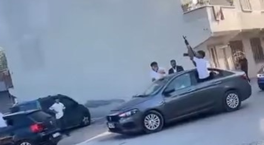 Bursa'da uzun namlulu silahlarla tehlikeli kutlama
