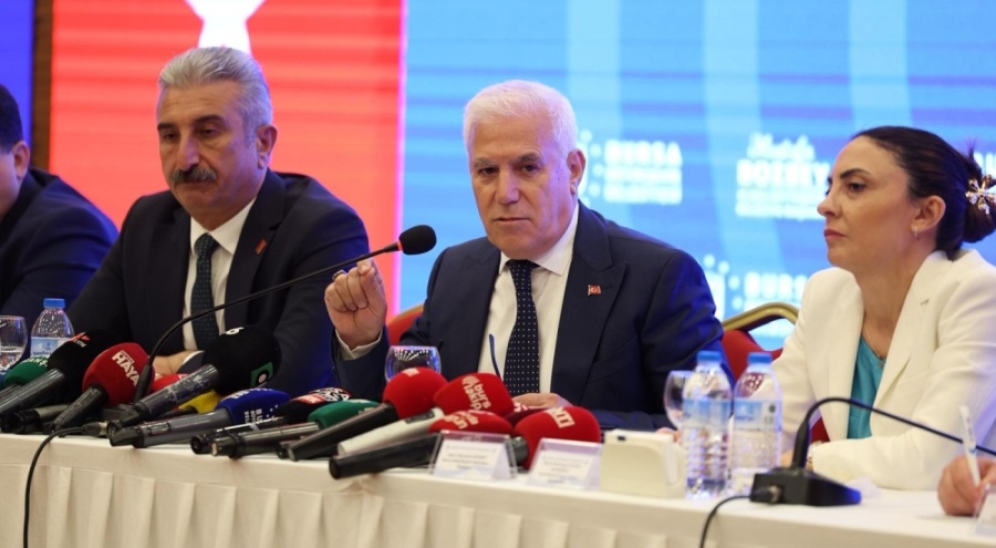 Başkan Bozbey'den yeni dönem vurgusu: "Sadece bugünü değil, yarınları da düşünerek hareket ediyoruz"
