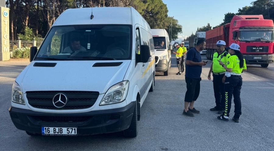 Bursa Karacabey'de 20 servise ceza