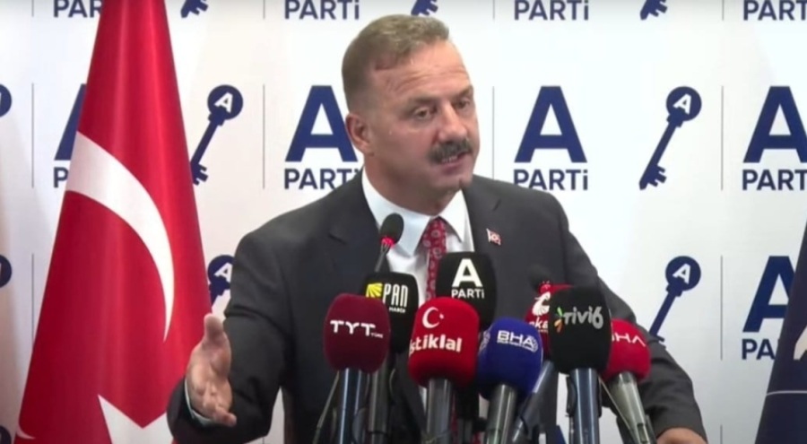 Yavuz Ağıralioğlu: Öcalan'ın gölgesinde anayasa konuşuyorsunuz