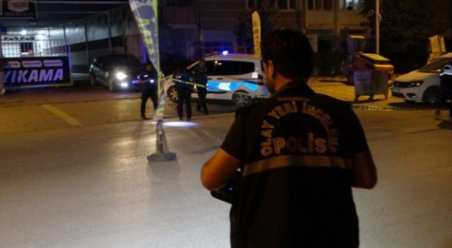 İş yerine silahla ateş açıldı