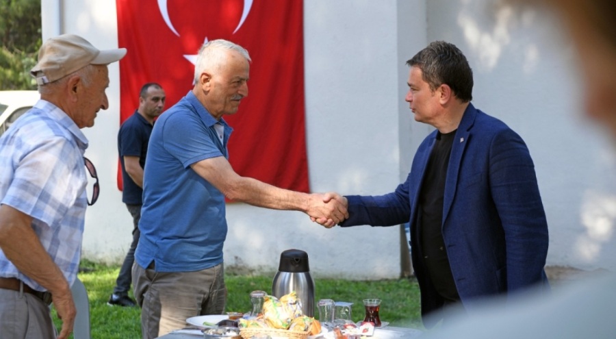 Osmangazi Belediye Başkanı Erkan Aydın, mahalle buluşmalarını sürdürüyor
