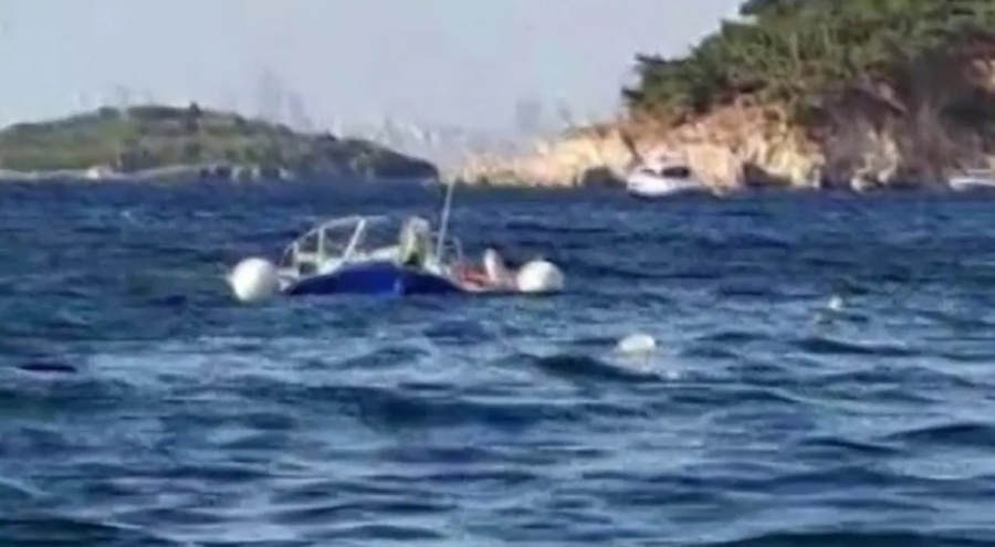 Motoryatın çarptığı tekne battı: 7 kişi kurtarıldı