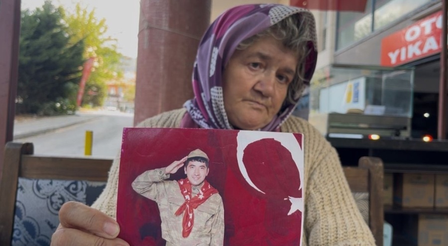 Bursa'da zihinsel engelli genç 1 aydır kayıp! Ailesi sokak sokak arıyor