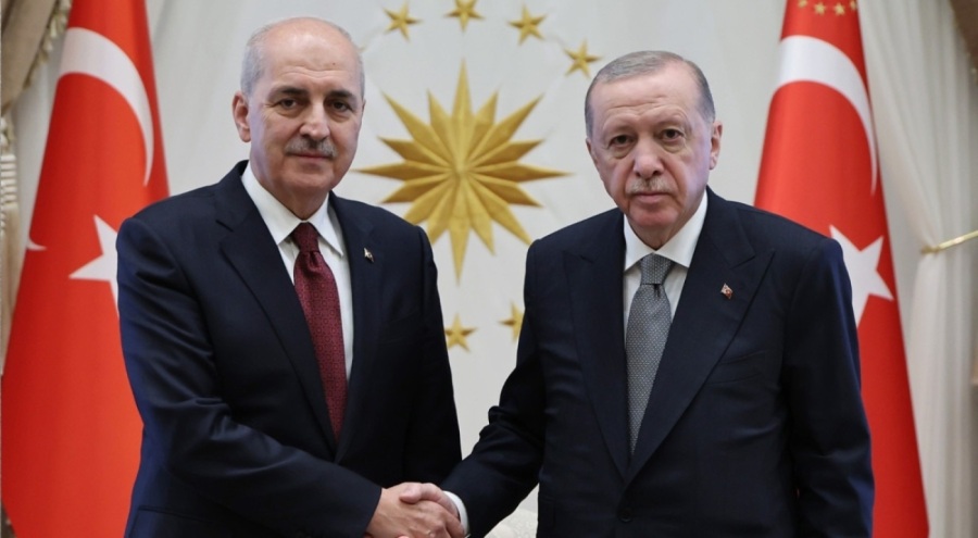 Cumhurbaşkanı Erdoğan, TBMM Başkanı Kurtulmuş'u Külliye'de kabul etti