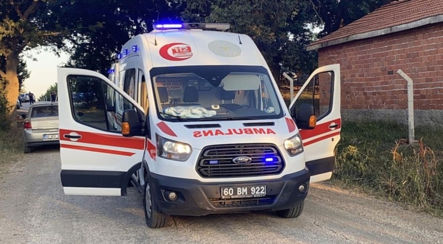 Emekli polis memuru 3 kişiyi yaraladı
