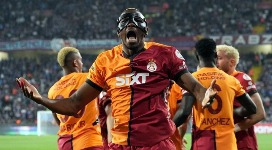 Osimhen transferinde mutlu son!
