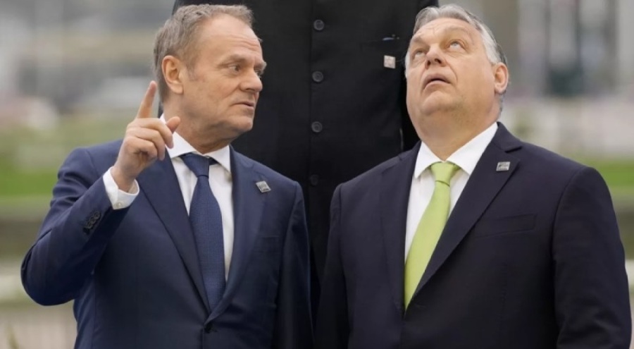 Polonya'dan Macaristan ile ilgili diplomatik karar!