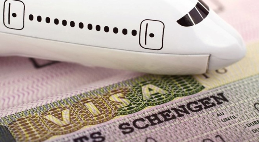 Bakan Bolat'tan Schengen vizesi açıklaması: Üye ülkelere gönderildi