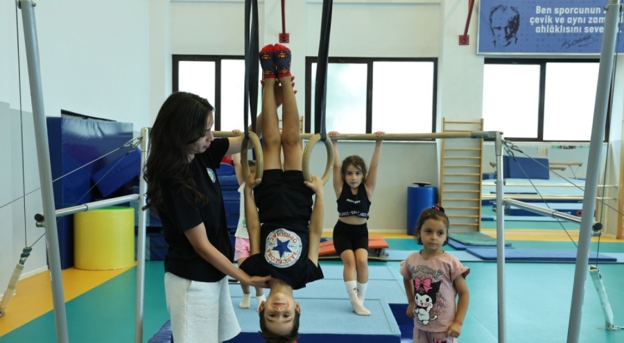 Nilüfer Yaz Spor Okulları'nda sertifika heyecanı yaşandı