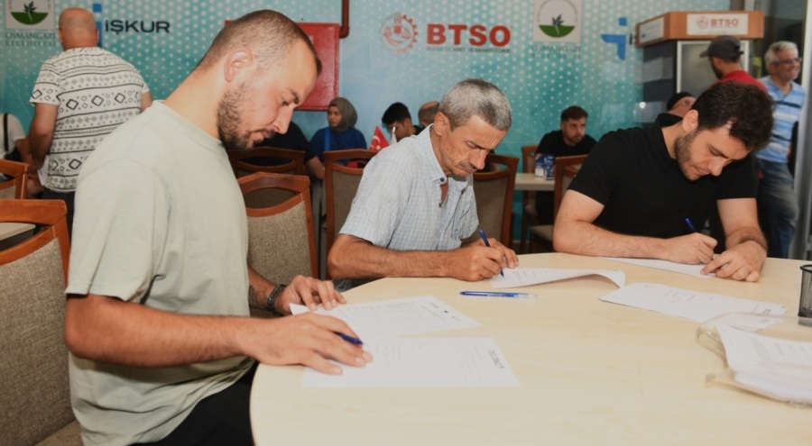 Osmangazi Belediyesi'nden vatandaşlar için istihdam sağlayan buluşma