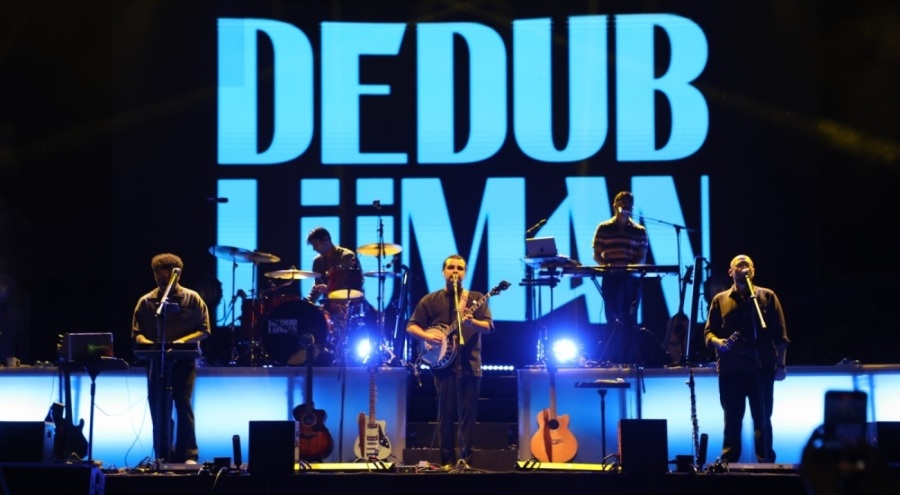 İnegöl'de festival heyecanı Dedublüman konseriyle zirveye ulaştı