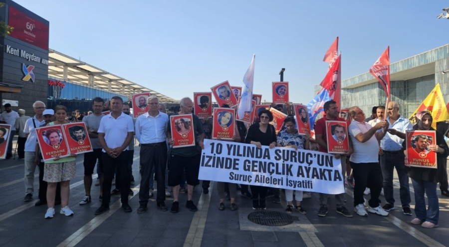 Bursa'da Suruç Katliamı Anması: "Hiçbir Düş Yarım Kalmayacak"