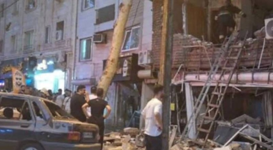 İran'ın kuzeyindeki Reşt kentinde patlama meydana geldi