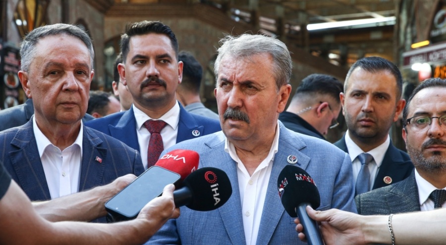 BBP Genel Başkanı Destici, Bursa'da esnaf ziyaretinde bulundu