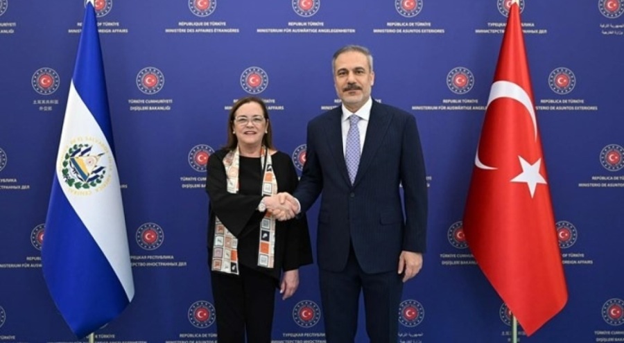 Fidan: İsrail, Suriye'yi bölmek istiyor