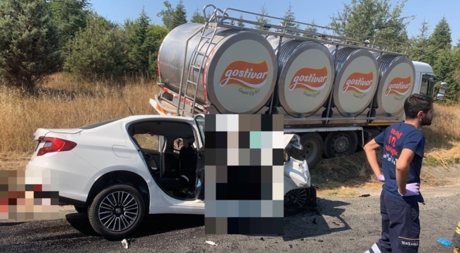 Tekirdağ'da süt kamyonu ile otomobil çarpıştı! 4 can kaybı